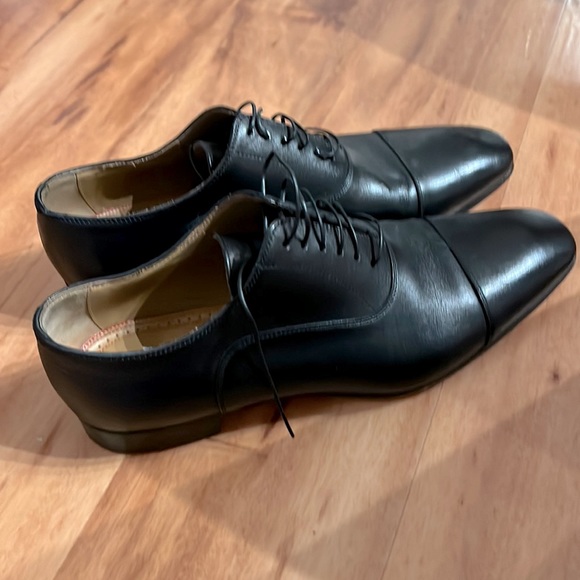 Christian Louboutin Dress Shoes Size 43 - Picture 1 of 9